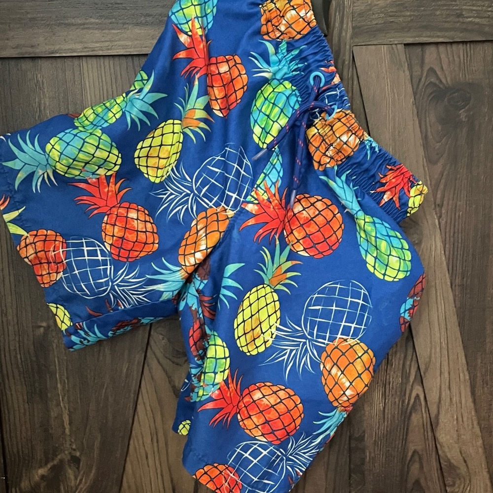 Vibrant Pineapple Print Swim Trunks